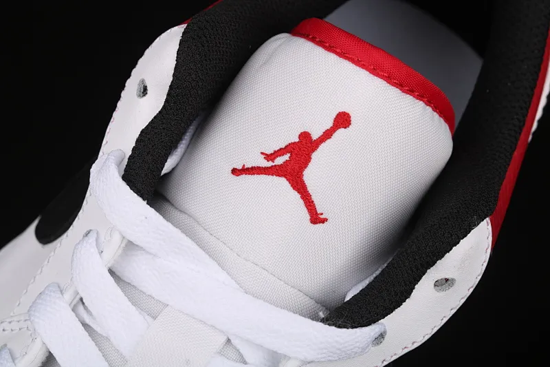 All categories Air Jordan Jordan series basketball shoes Air Jordan 1 Low G version pure original Air Jordan 1 Low AJ1 Joe 1 white black red cultural and leisure sports sneakers 553558-118